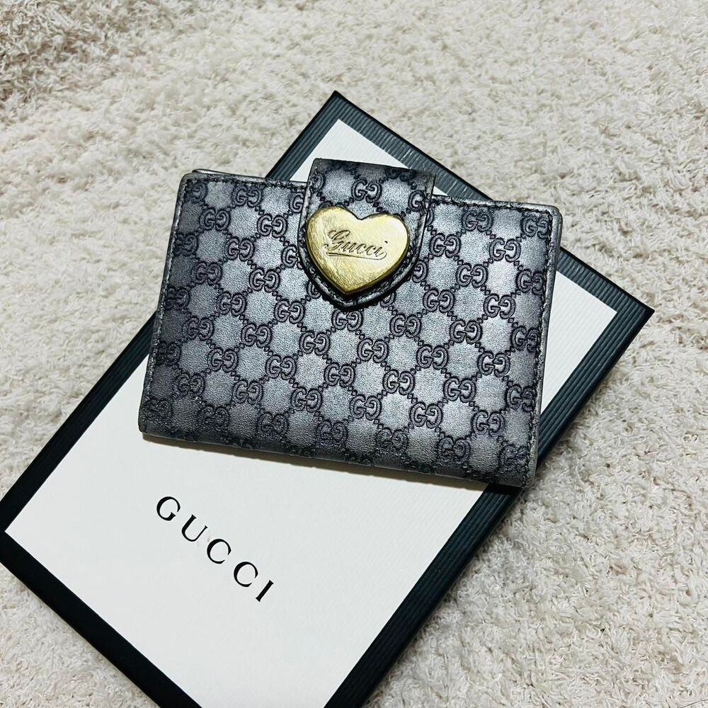 Gucci Women's Grey and Black Wallet-purses
